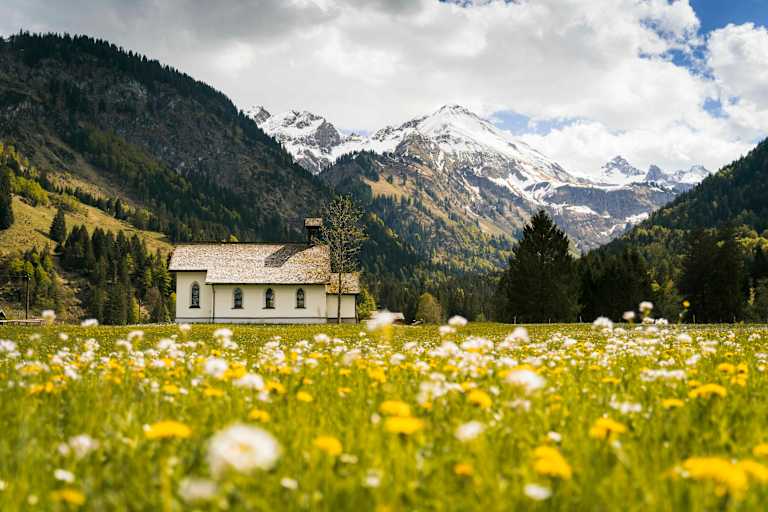 Birgsau am Talschluss des Stillachtales