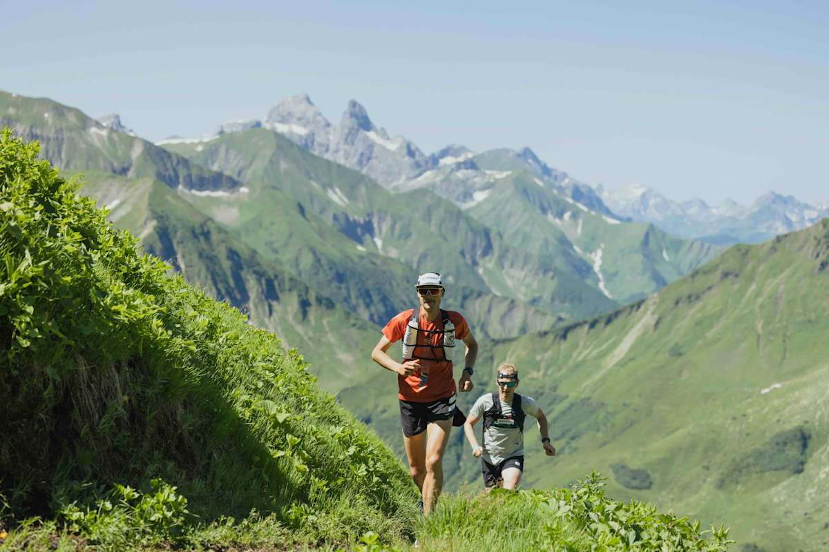 Trailrunning - Profis zieht es bereits im Frühling ins Gebirge.