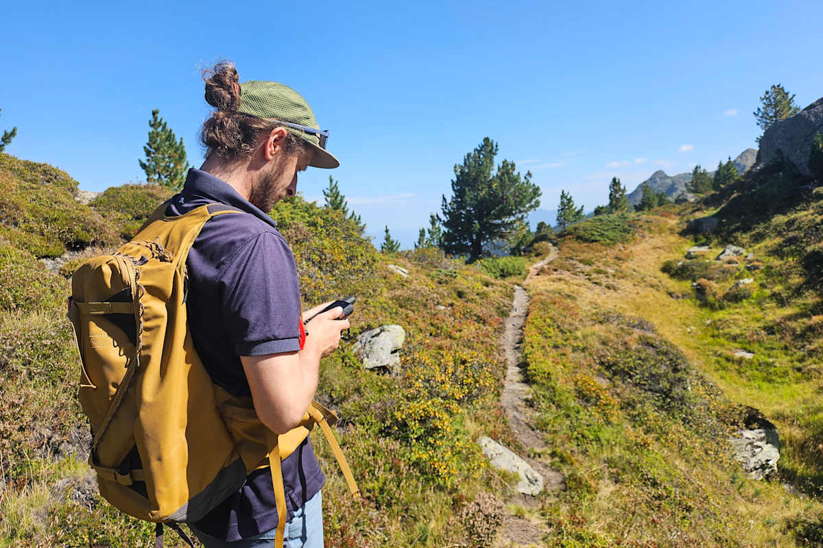 Die Navigation mit GPS-Gerät macht vor allem auf langen Touren Sinn, wo man nicht immer Empfang hat