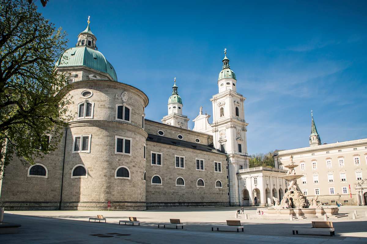 0166_mozartplatz_si202211070350_1