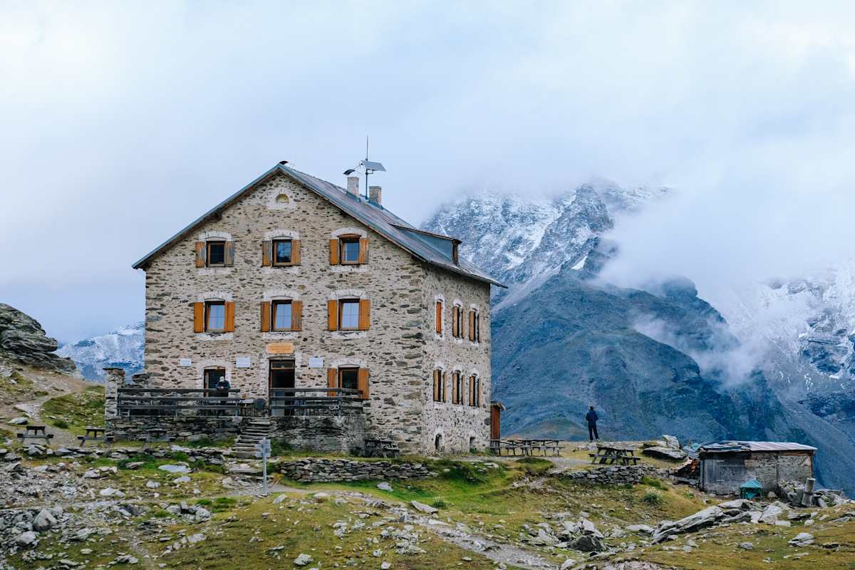 Hintergrathütte