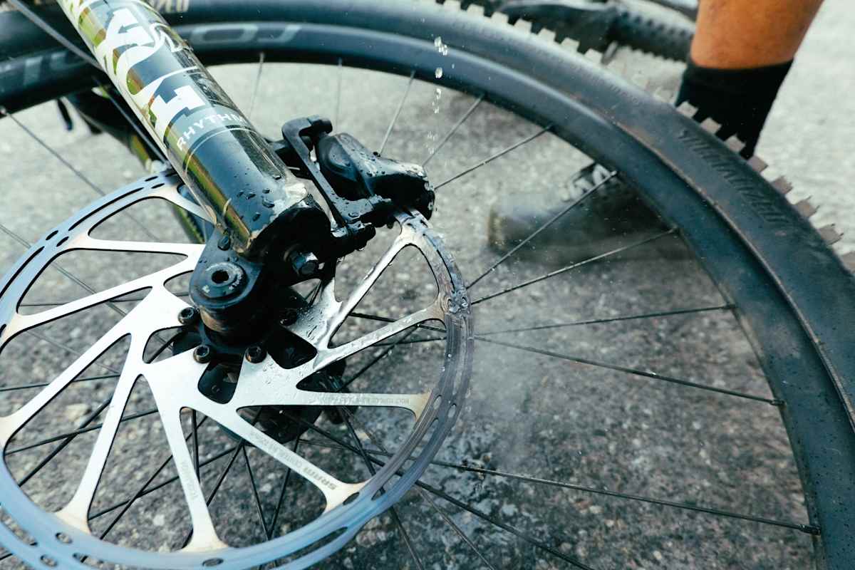 Nahaufnahme eines Mountainbike-Reifens
