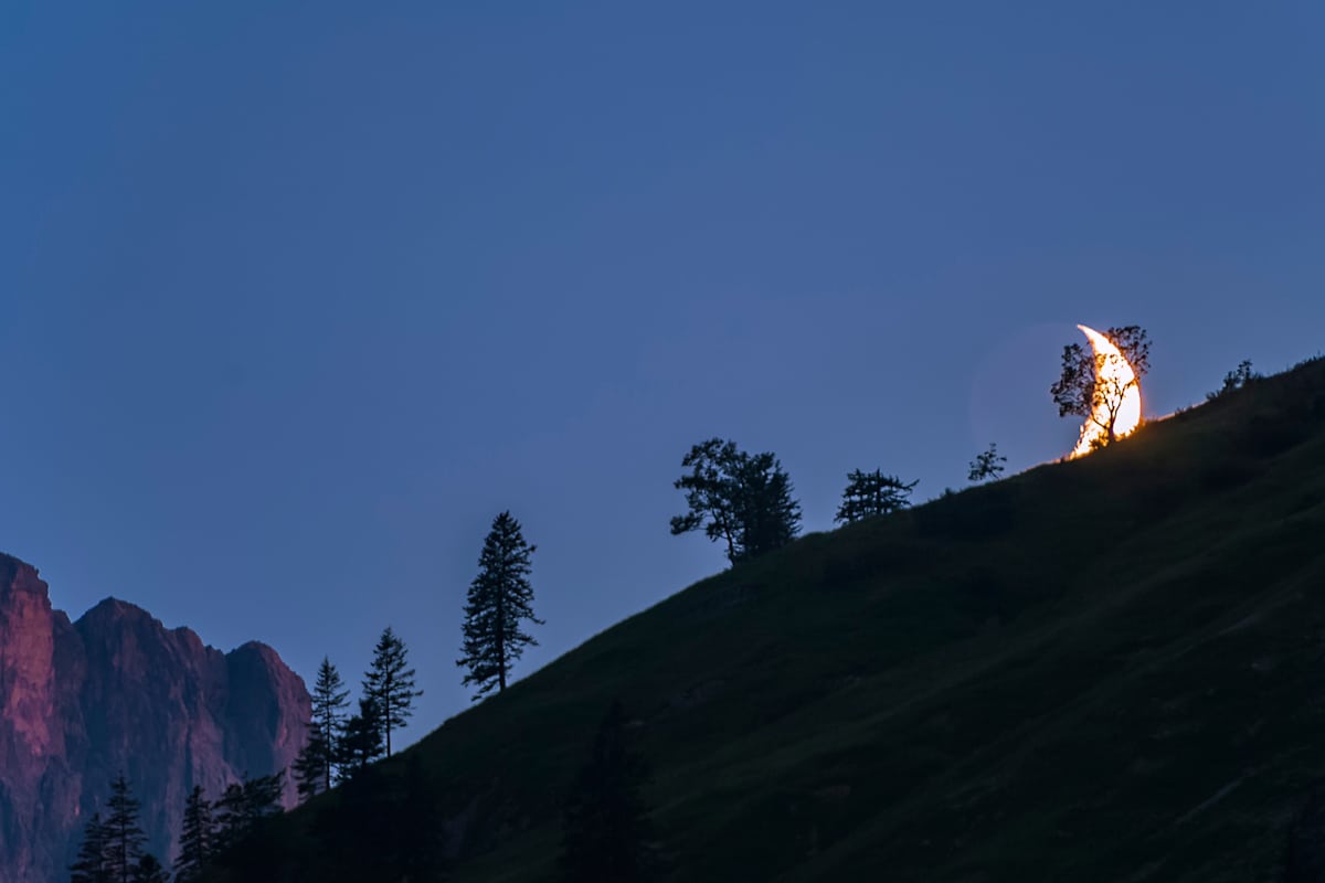 Mond am Berg