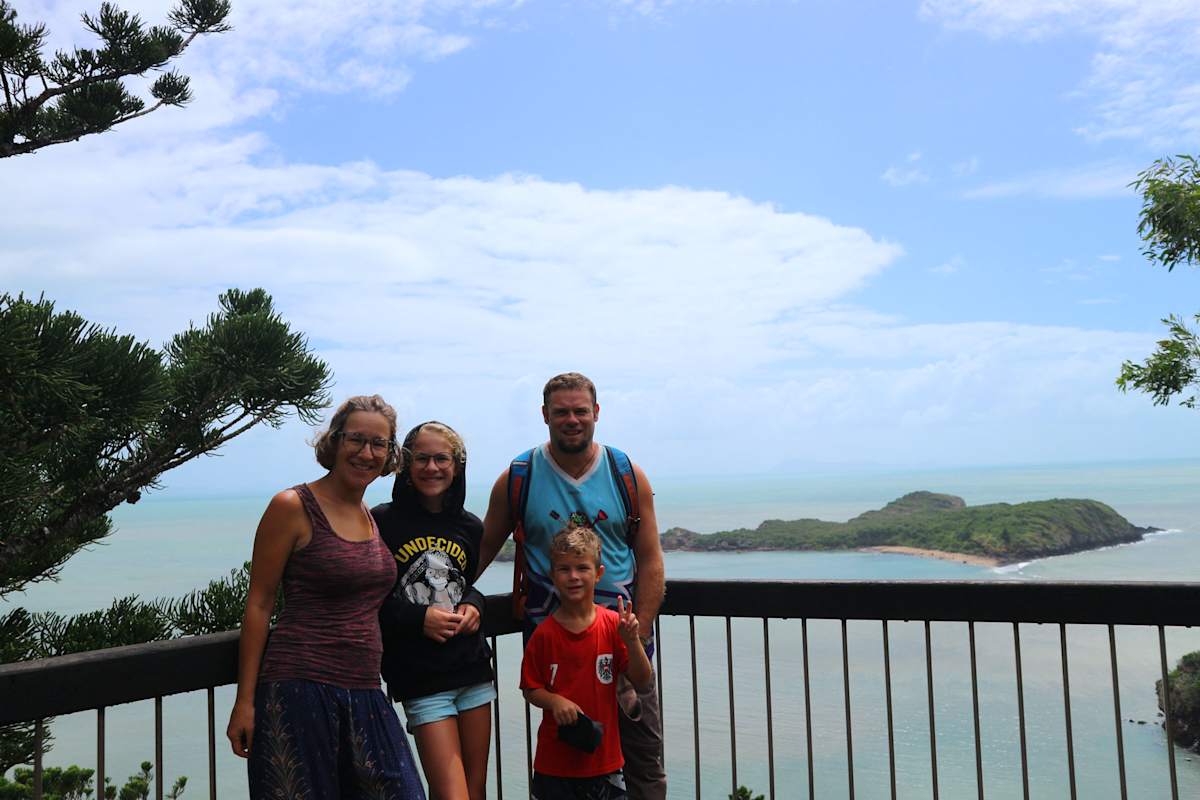 Ausblick auf die Küste vor Cape Hillsborough