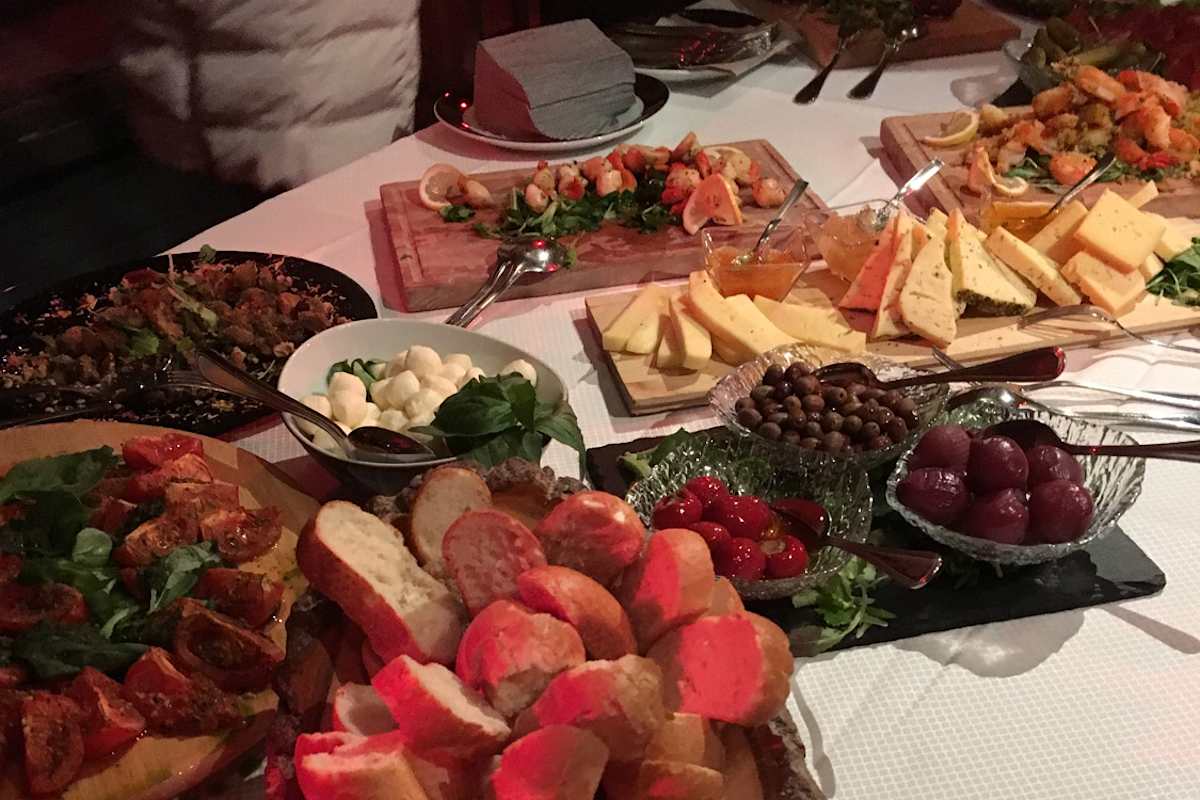 Aperitivo Fienile Monte