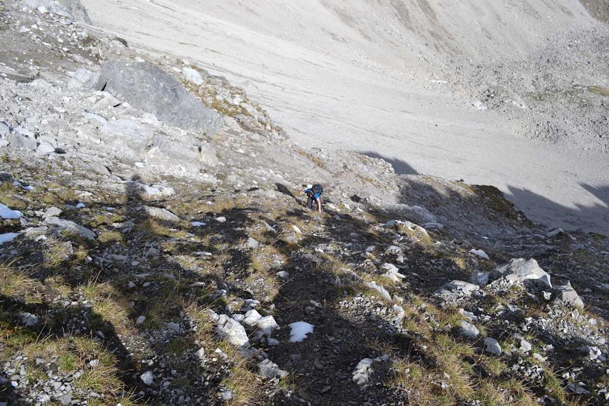 Schrofen oberhalb des Felsriegels