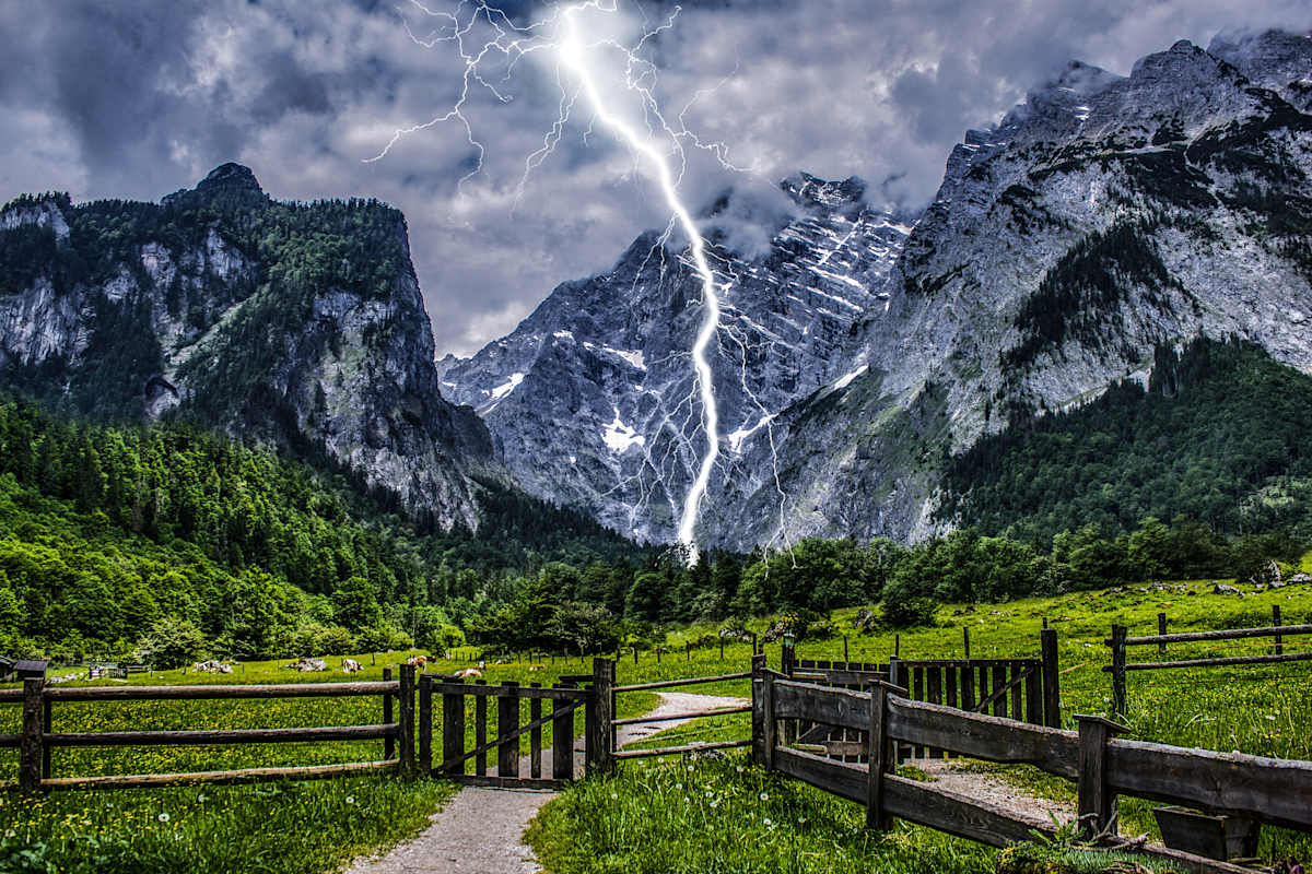 Gewitter am Berg, Blitzschlag, Schutzmaßnahmen