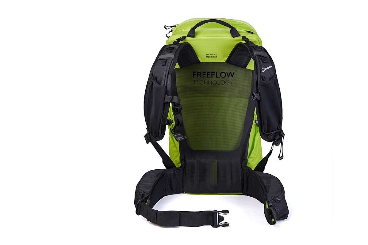 Ein gelber Berghaus-Rucksack in der Rückenansicht.