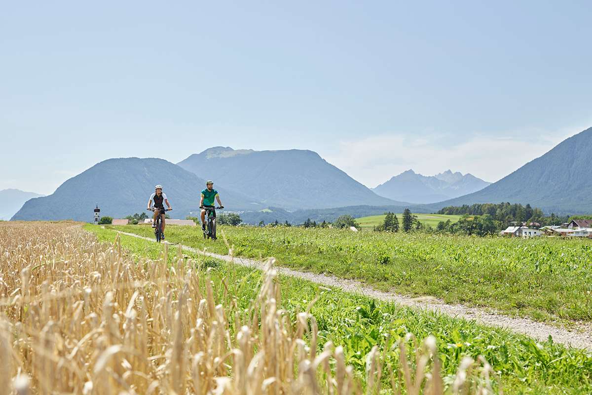 Radfahrer, die es gerne gemütlich angehen, sind hier genauso richtig wie sportlich-ambitionierte Biker.