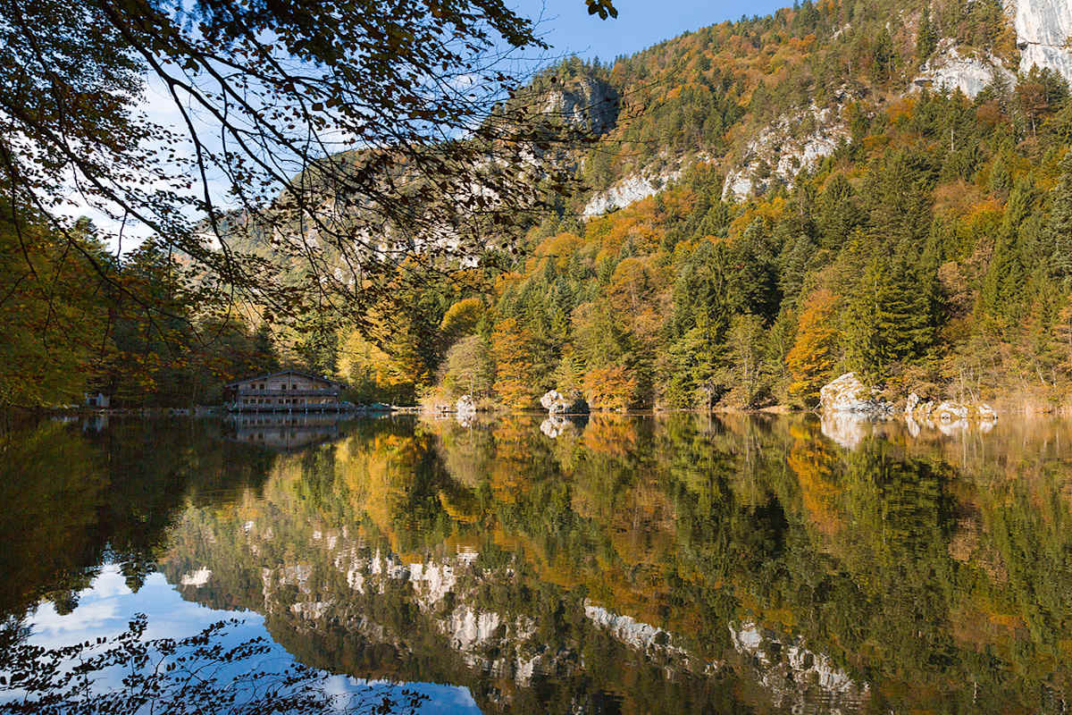 Naturidylle mit Erholungsfaktor: der Berglsteiner See.