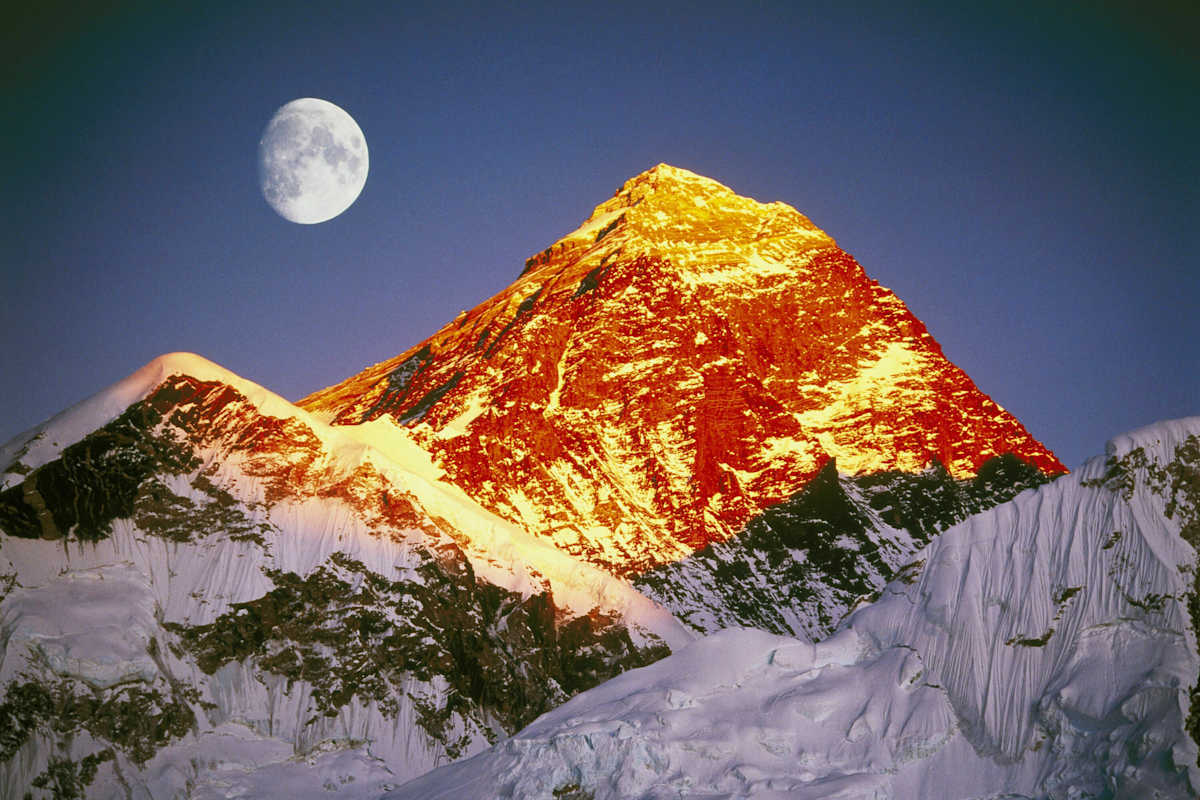 Mount Everest: Die Saison ist eröffnet