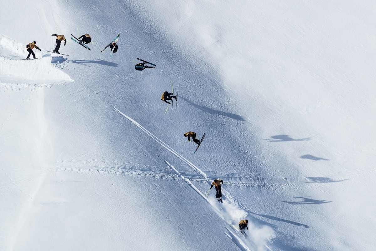 Fabio Studer mit einem luftigen Cork 720 im Backcountry