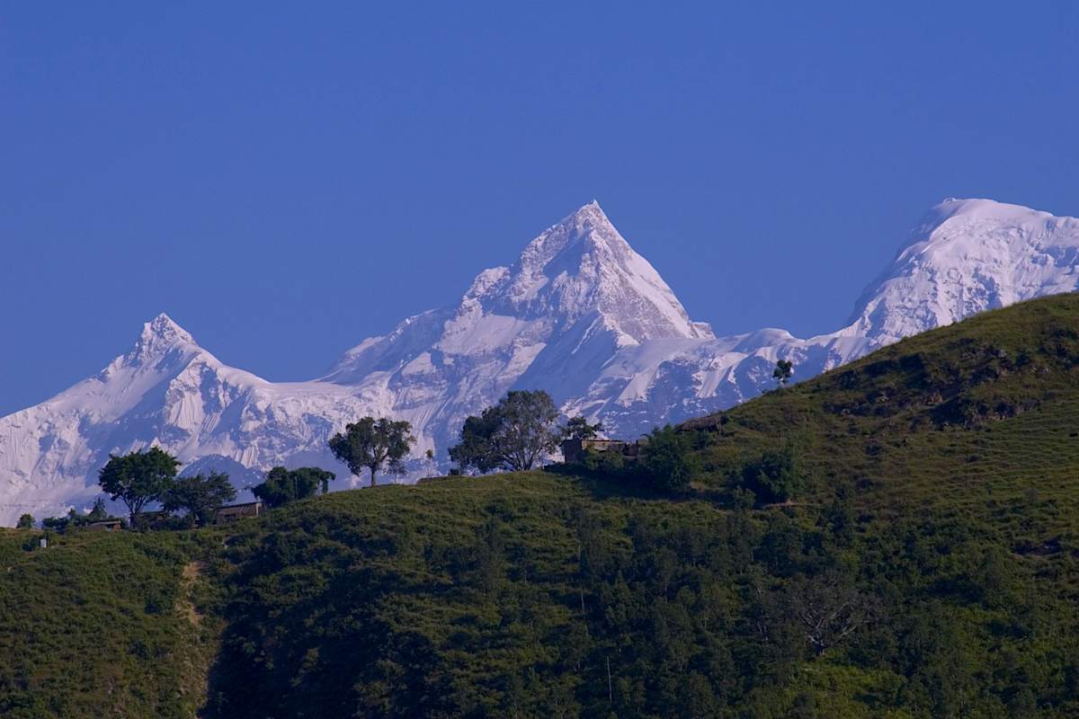 himalchuli_prashant_shestra_wikicommons