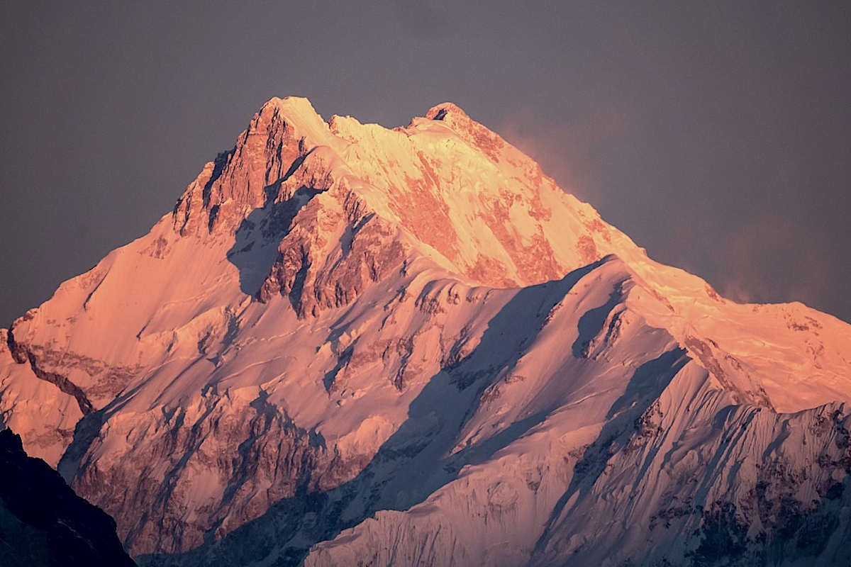 kangchenjunga_east_from_gangtok_johannes_bahrdt_wiki_commons