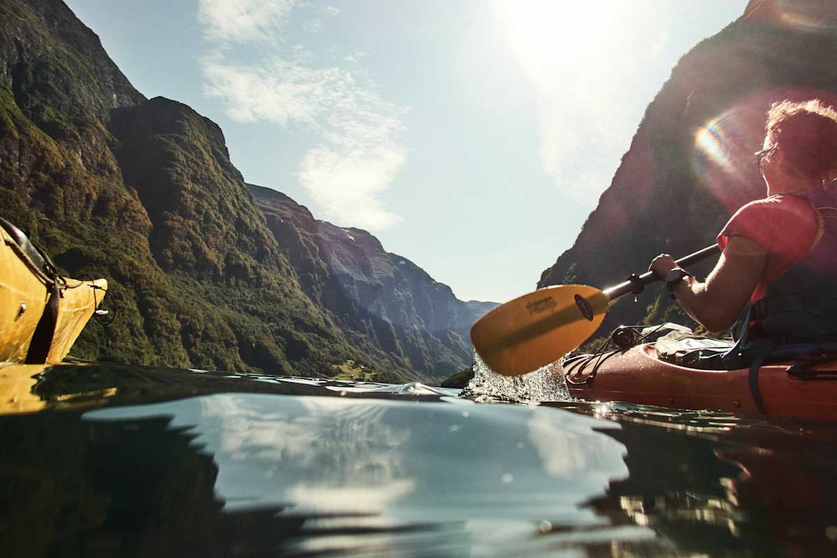 Kajaken im Naeroyfjord