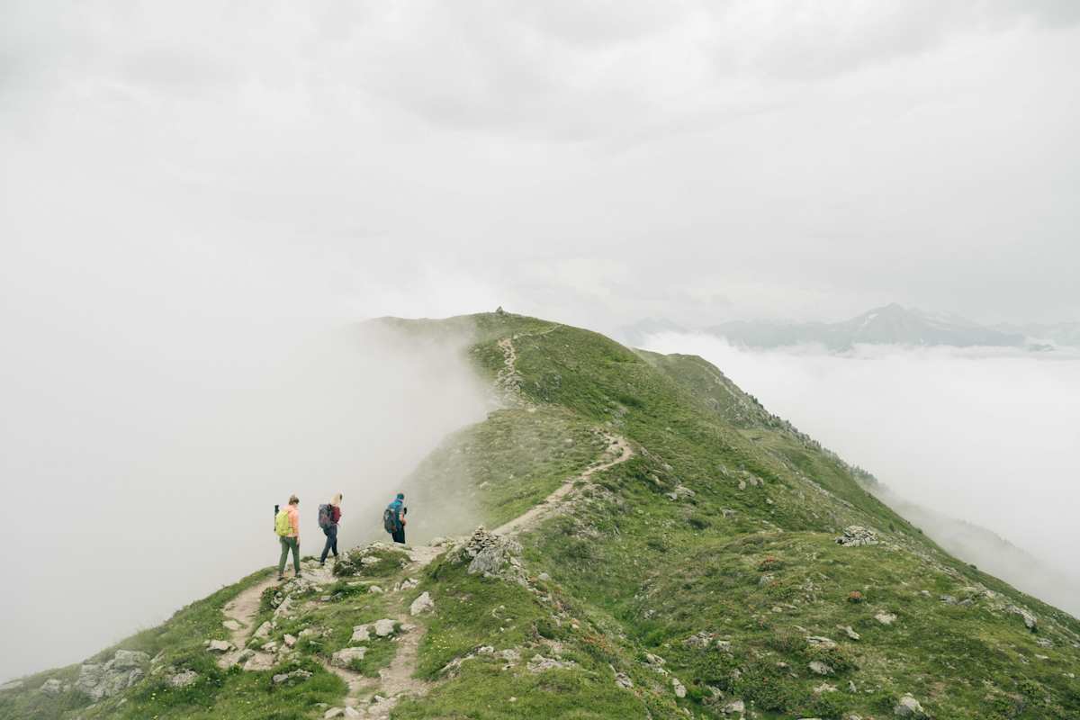 Wandern bei Nebel