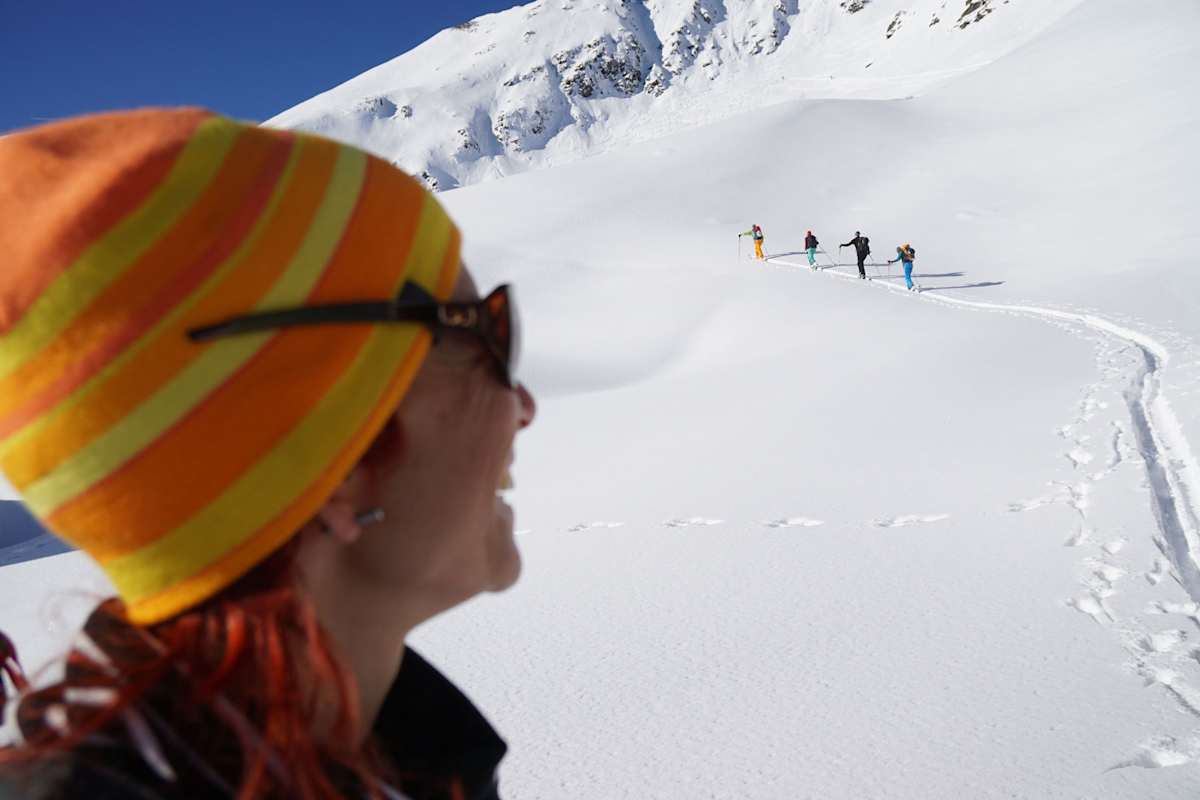 Skitourengeher im Gelände