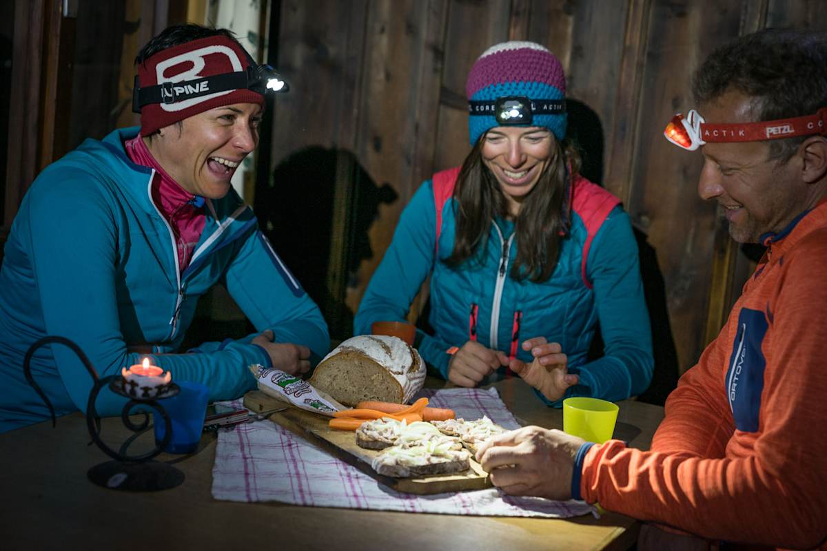 Winterraum Hütte