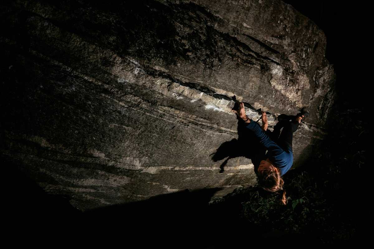Rubina Kislinger in der „Shizoline" (Fb 7c+)