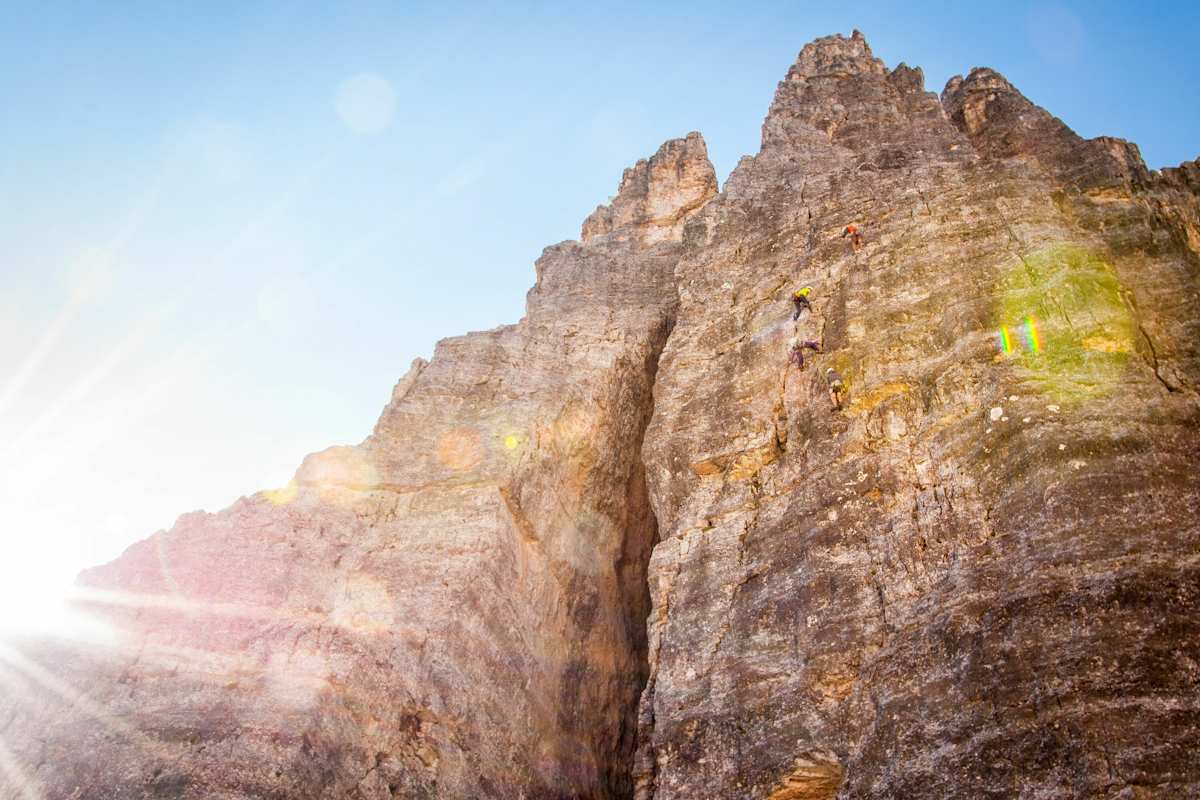 Gemeinsam an einem Seil durch die Wand, Cortina d'Ampezzo, Itlaien