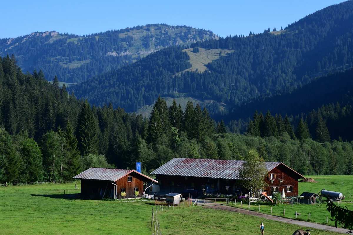 Die Scheuenalpe lädt zur gemütlichen Einkehr ein.