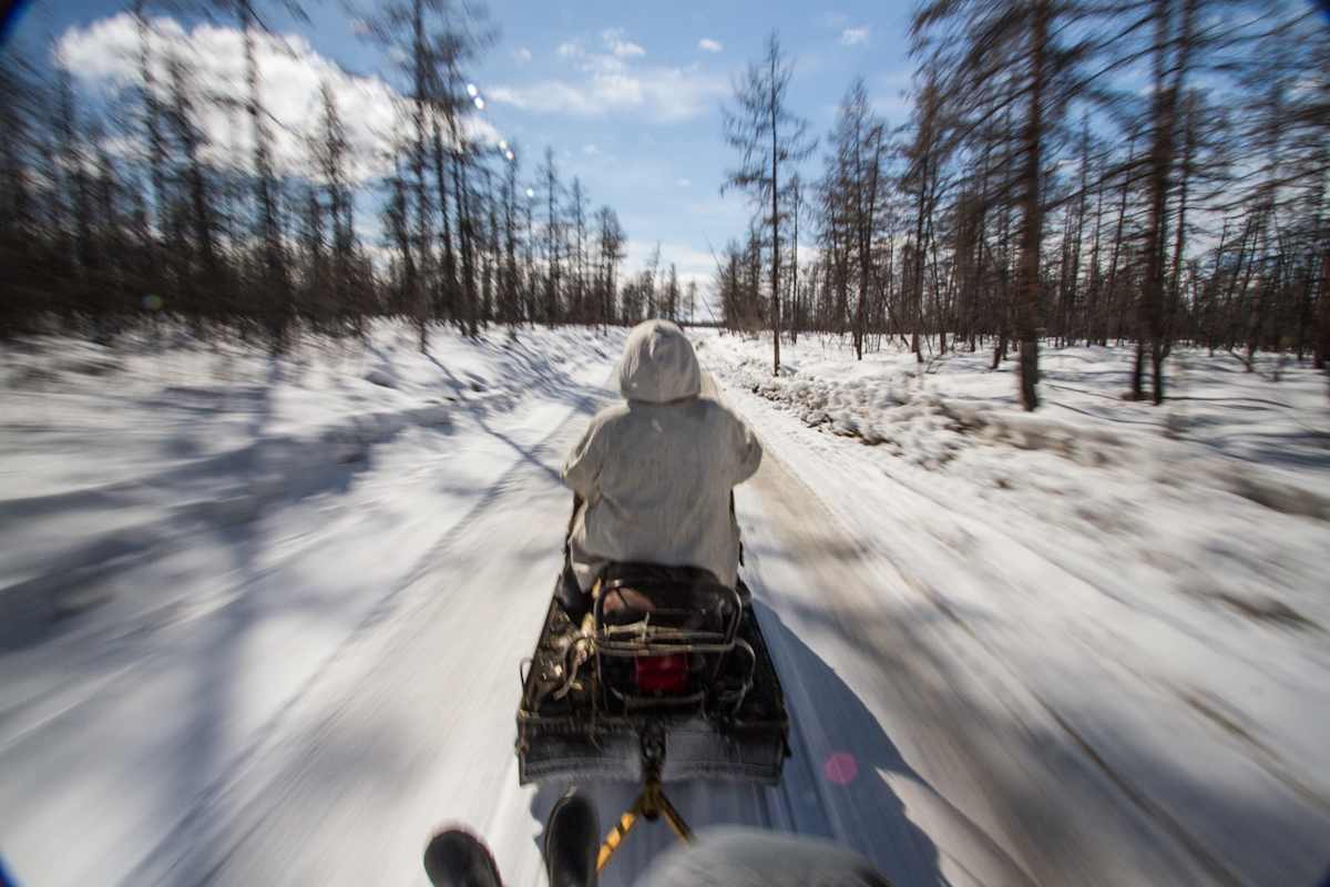 Fahrt durch das ostsibirische Gebirge