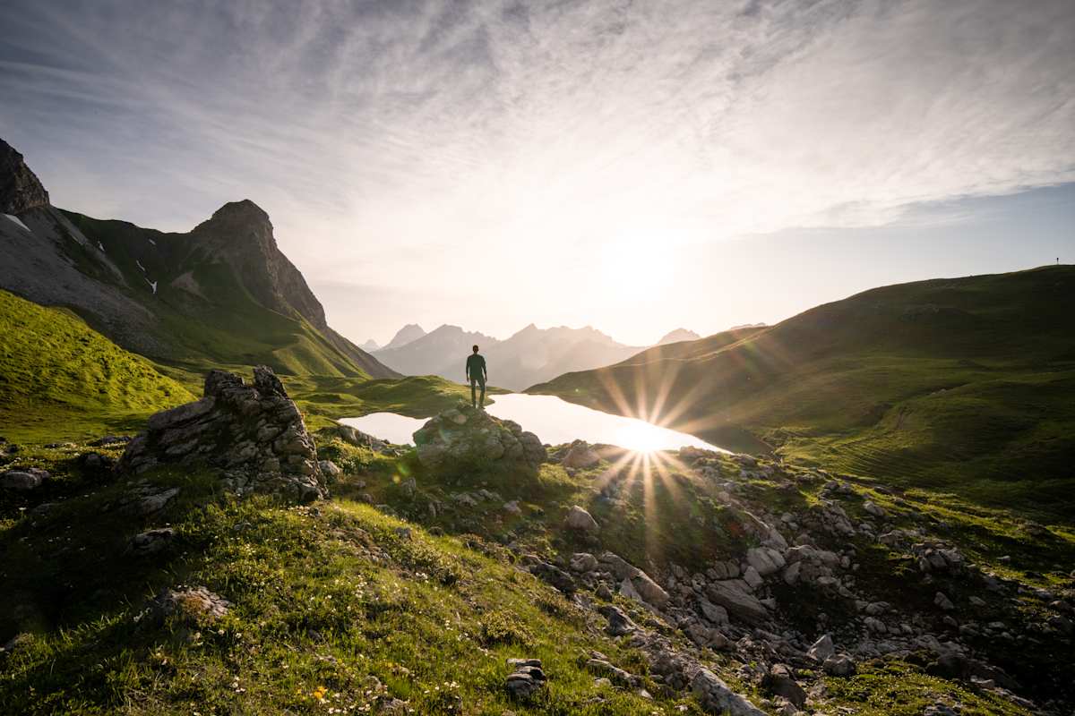mann auf berg in oberstdorf