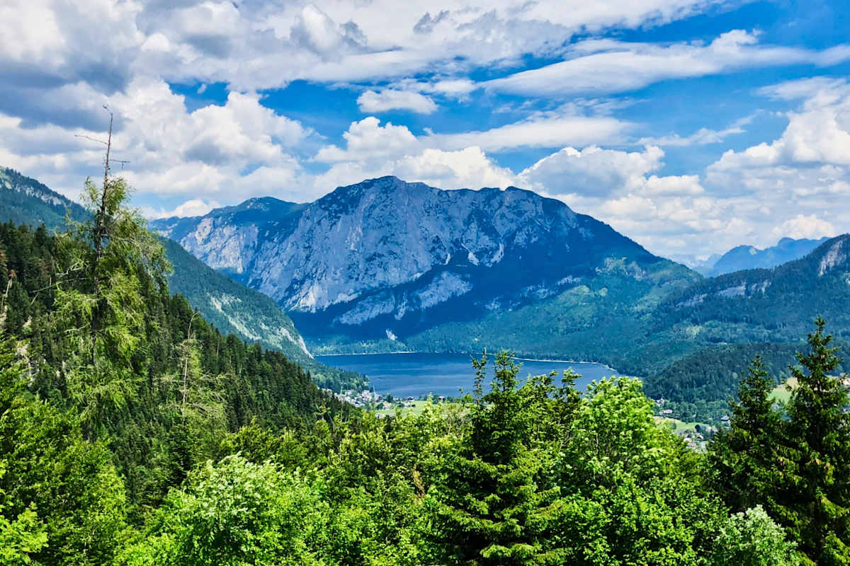 Blick von der Ruine zum Altausseer See