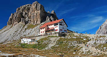 Drei Zinnen Hütte in den Dolomiten in Südtirol