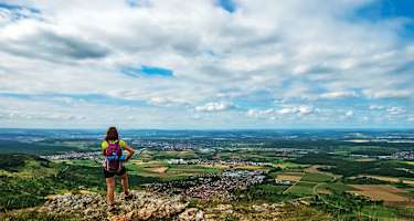 Wandern im Biosphärengebiet Schwäbische Alb: Gipfel des Breitensteins bei Ochsenwang