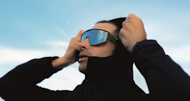 Kilian Jornet mit der Faster L Sonnenbrille von Julbo im Fokus