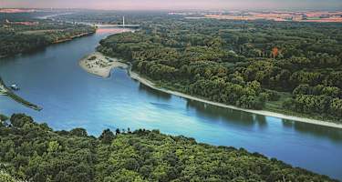 Flugaufnahme über dem Nationalpark Donau-Auen