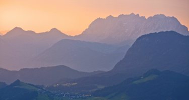 Der Wilde Kaiser in Tirol im Morgenlicht