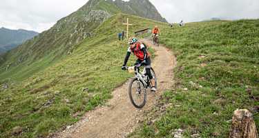 Abfahrt vom Tuxer Joch