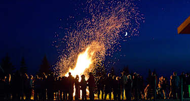 Sonnwendfeuer in den Kitzbühler Alpen