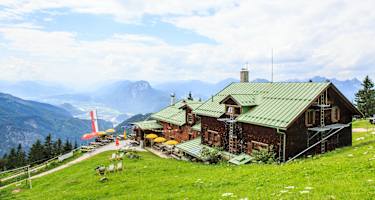 Die Vorderkaiserfeldenhütte im Kaisergebirge, erreichbar über Kufstein