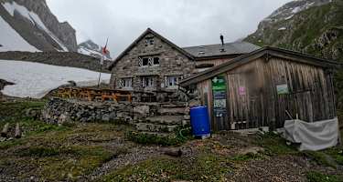 Wildhornhütte