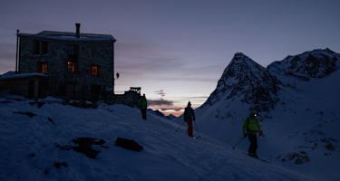 Cabane des Dix