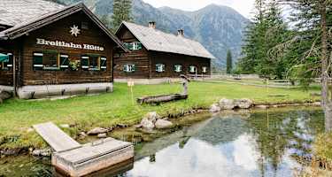 Die urige Breitlahnhütte befindet sich in den Schladminger Tauern.