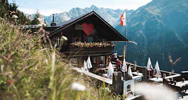 Maria's Alm hoch über Sölden im Ötztal