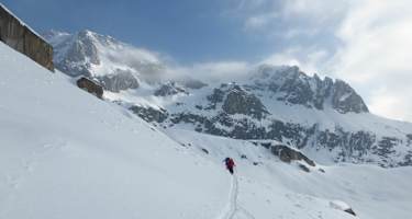 Aufstieg am Fusse des Sunnig Bergs