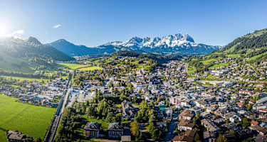 Blick über Kitzbühel