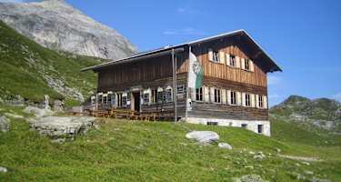 Die einfache Giglachseehütte ist ein wunderschönes Tagesausflugsziel für die ganze Familie.