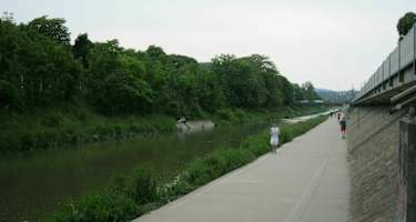 Start in Hütteldorf am Wienflussweg