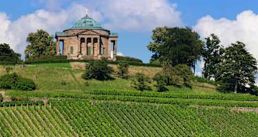 Grabkapelle in den Weinbergen bei Stuttgart-Rotenberg in Baden Württemberg