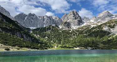 Seebensee mit Blick zur Hütte