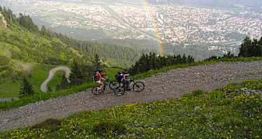 Auffahrt zur Seegrube Höhe Bodensteinalm