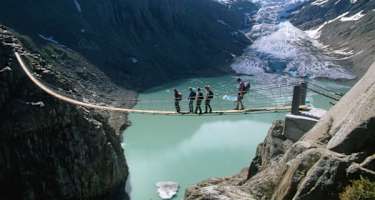 Triftbrücke - abenteuerliche Überquerung