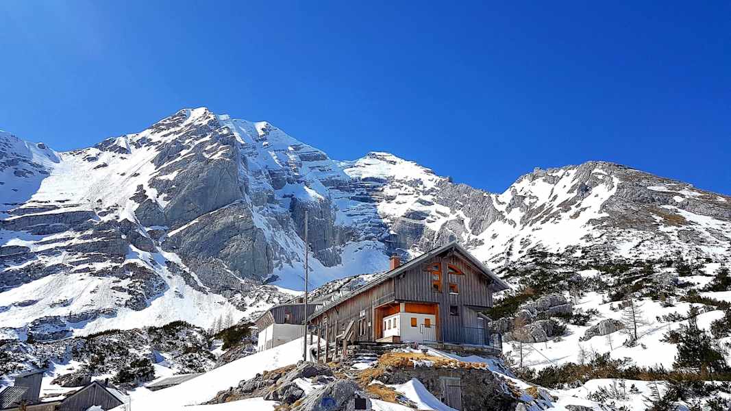 Die Hesshütte im Winter