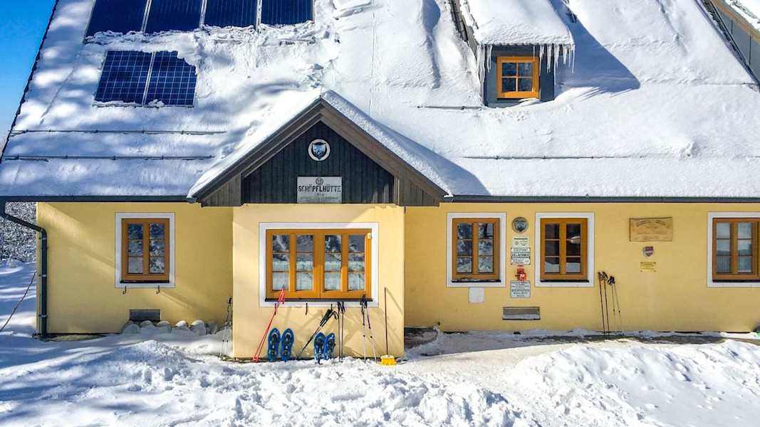Schöpfl-Schutzhaus im Winter